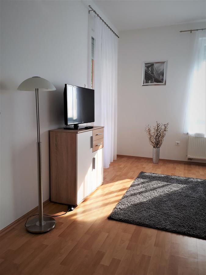 Hanna Apartman Bük Екстериор снимка